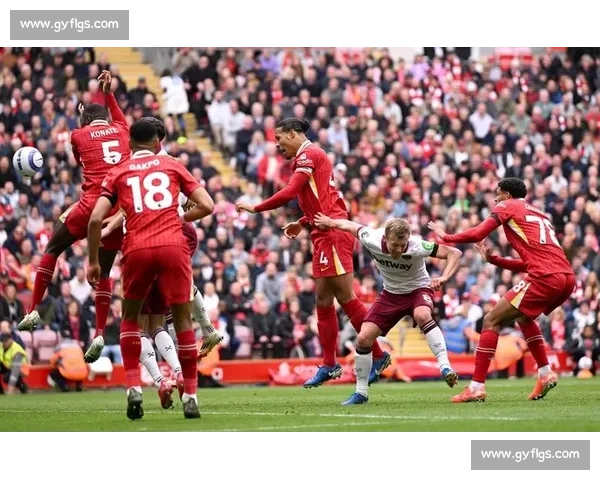 VAR 锁定 12 厘米白线!英超官方释疑范戴克改判:禁区线就是禁区 VAR 锁定 12 厘米白线!英超官方释疑范戴克改判:禁区线就是禁区