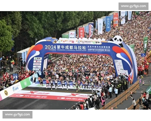 35000 跑者逐梦蓉城！成马赛道绘就古今交响