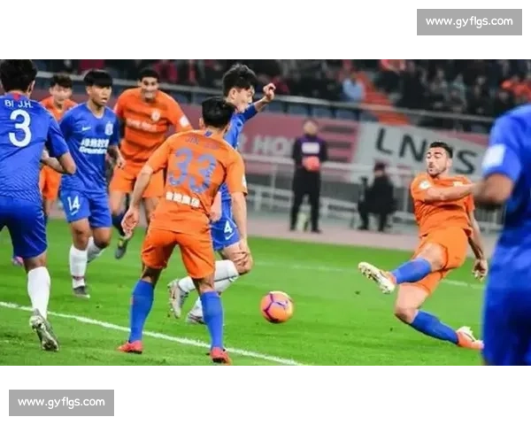 2017赛季鲁能对阵亚泰现场回顾球迷激情与绿茵记忆永恒瞬间定格 2017赛季鲁能对阵亚泰现场回顾球迷激情与绿茵记忆永恒瞬间定格