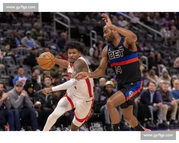 NBA火箭对决尼克斯强强碰撞青春与经验的全面较量赛场走势引人关注